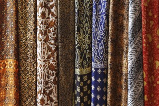 CAKRA BATIK, CV